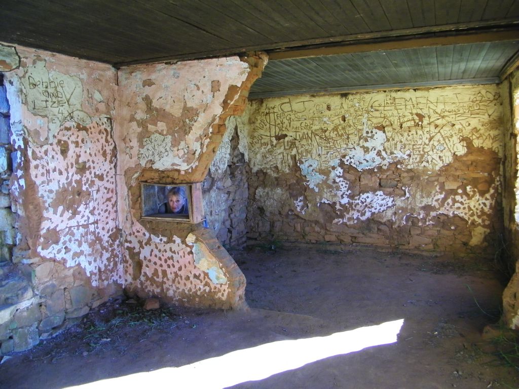 Kaapsehoop mining commissioner buidling